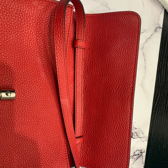 Gucci Jackie Soft Convertible Mini Bag Red - Picture 4 of 14